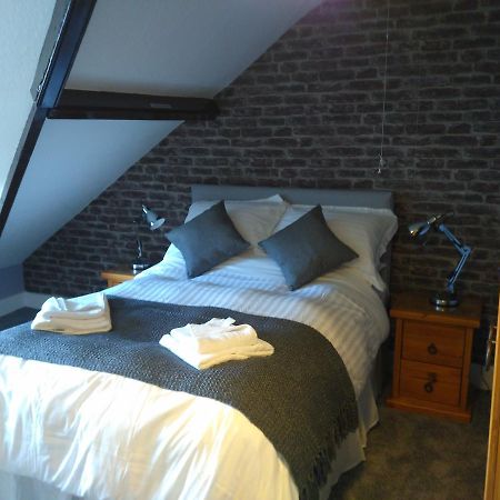 Tara Bed and Breakfast Fishguard Esterno foto